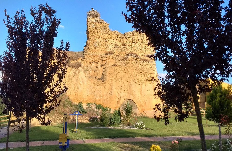 Castillo de Castrillo de Villavega (restos), Spain